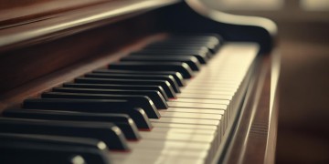 哥不是以前的哥究竟是哪首歌曲？