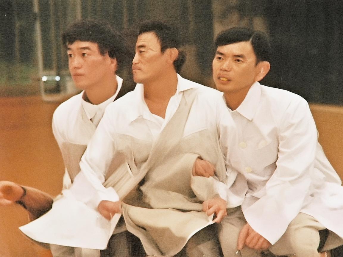 刘宇宁演唱的〈东北民谣〉究竟是首怎样的歌？